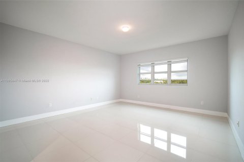 Copropriété à vendre à North Miami, Floride: 3 chambres, 167.32 m2 № 72687 - photo 19