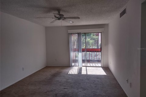 Copropriété à vendre à Orlando, Floride: 2 chambres, 77.29 m2 № 690668 - photo 5
