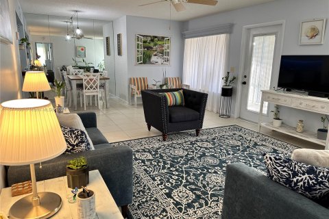 Condominio en venta en Greenacres, Florida, 2 dormitorios, 85.84 m2 № 1151047 - foto 2