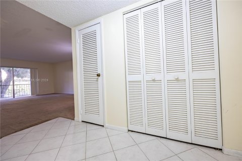 Copropriété à vendre à Lauderhill, Floride: 1 chambre, 80.82 m2 № 1175934 - photo 14