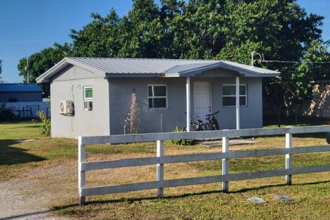 Immobilier commercial à vendre à Okeechobee, Floride: 174.66 m2 № 1128996 - photo 8