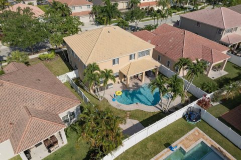 Villa ou maison à vendre à Weston, Floride: 5 chambres, 288.74 m2 № 1128998 - photo 10