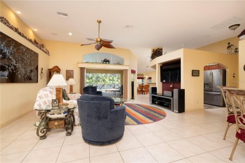 Villa ou maison à vendre à Punta Gorda, Floride: 3 chambres, 232.63 m2 № 1091025 - photo 12