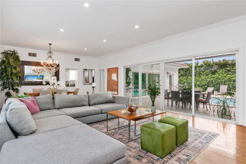 Casa en venta en Miami, Florida, 3 dormitorios, 183.11 m2 № 1309142 - foto 9