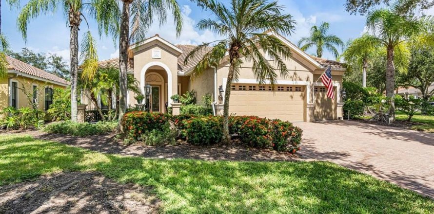 Casa en Lakewood Ranch, Florida 4 dormitorios, 290.6 m2 № 1376726