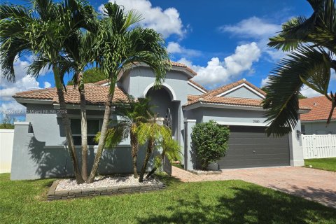 Casa en venta en Miramar, Florida, 4 dormitorios, 225.38 m2 № 1347831 - foto 2