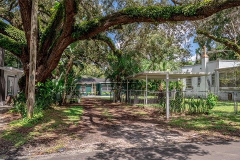 Villa ou maison à vendre à Tampa, Floride: 2 chambres, 97.55 m2 № 1390724 - photo 8