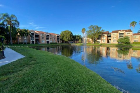 Copropriété à vendre à Coconut Creek, Floride: 2 chambres, 89.84 m2 № 1128482 - photo 27