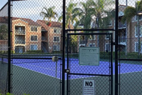 Condo in Coconut Creek, Florida, 2 bedrooms  № 1128482 - photo 22