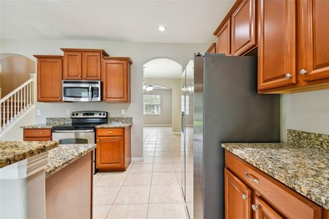 Casa en venta en Tampa, Florida, 5 dormitorios, 305.18 m2 № 1341488 - foto 13