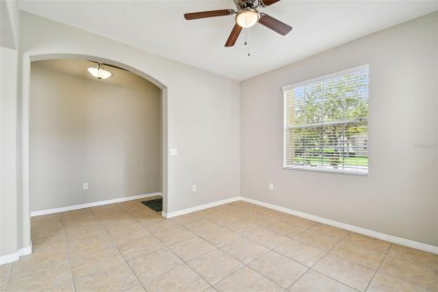 House in Tampa, Florida 5 bedrooms, 305.18 sq.m. № 1341488 - photo 9