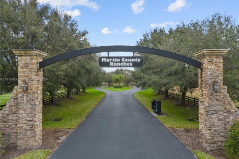 Land in Okeechobee, Florida № 956561 - photo 17