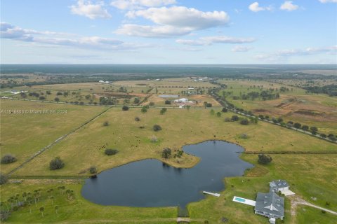 Land in Okeechobee, Florida № 956561 - photo 9