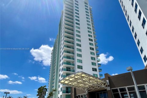 Condominio en venta en Sunrise, Florida, 2 dormitorios, 108.23 m2 № 1091396 - foto 28