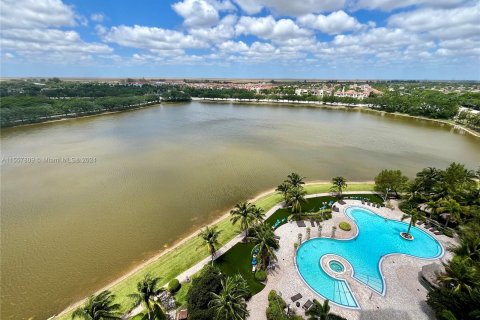 Condominio en venta en Sunrise, Florida, 2 dormitorios, 108.23 m2 № 1091396 - foto 18