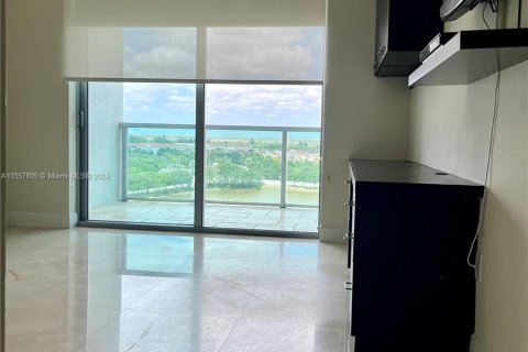 Condominio en venta en Sunrise, Florida, 2 dormitorios, 108.23 m2 № 1091396 - foto 11