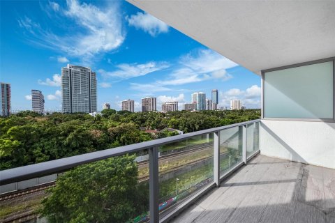 Condo in Miami, Florida, 1 bedroom  № 1309145 - photo 21