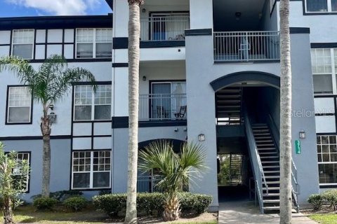 Copropriété à louer à Orlando, Floride: 2 chambres, 98.66 m2 № 1350892 - photo 1