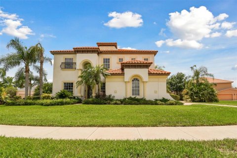 Villa ou maison à vendre à Tampa, Floride: 6 chambres, 322.65 m2 № 1259129 - photo 2