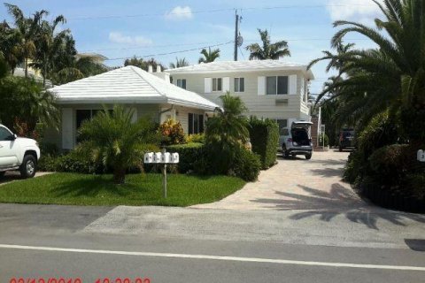 Apartamento en alquiler en Lauderdale-by-the-Sea, Florida, 1 dormitorio, 78.97 m2 № 1099067 - foto 6