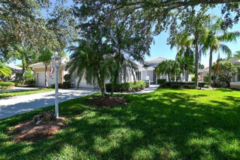 Villa ou maison à louer à University Park, Floride: 2 chambres, 170.1 m2 № 220415 - photo 2