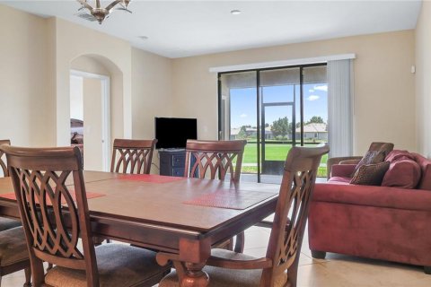 Condo in Davenport, Florida, 2 bedrooms  № 1297406 - photo 12