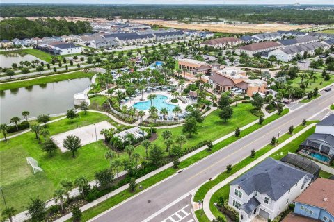 Villa ou maison à vendre à Kissimmee, Floride: 6 chambres, 277.5 m2 № 1297171 - photo 3