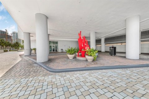 Condo in Miami, Florida, 3 bedrooms  № 1291203 - photo 29