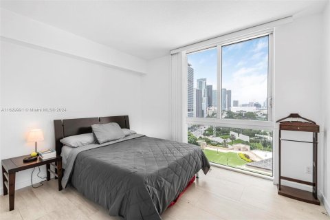 Condo in Miami, Florida, 3 bedrooms  № 1291203 - photo 23