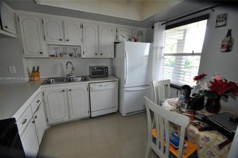 Condo in Boca Raton, Florida, 2 bedrooms  № 1332071 - photo 6