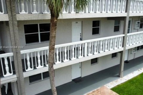 Condominio en venta en Boca Raton, Florida, 2 dormitorios, 88.72 m2 № 1332071 - foto 19