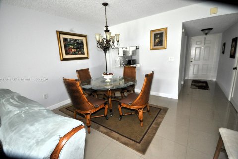 Copropriété à vendre à Boca Raton, Floride: 2 chambres, 88.72 m2 № 1332071 - photo 7