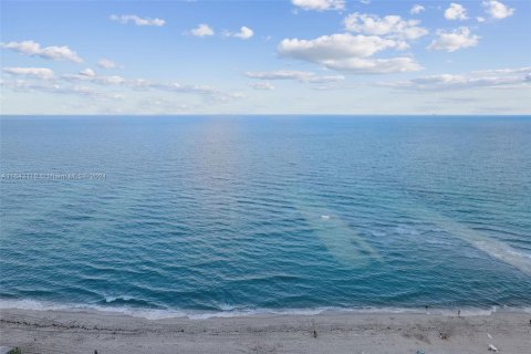 Condominio en venta en Miami Beach, Florida, 2 dormitorios, 119.84 m2 № 1324547 - foto 23