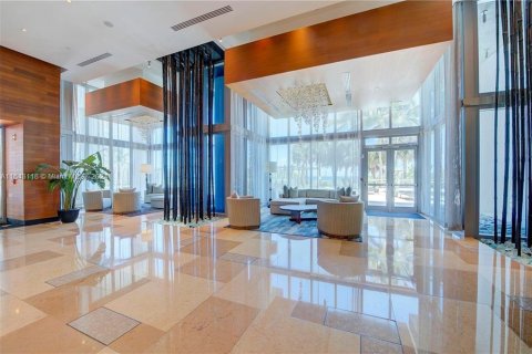 Copropriété à vendre à Miami Beach, Floride: 2 chambres, 119.84 m2 № 1324547 - photo 5