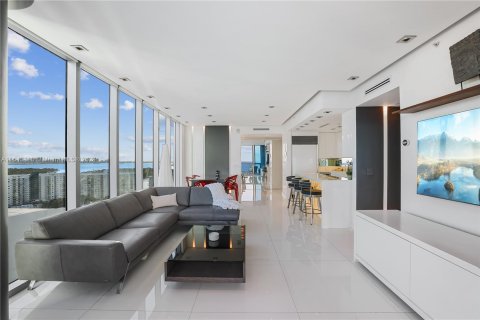 Copropriété à vendre à Miami Beach, Floride: 2 chambres, 119.84 m2 № 1324547 - photo 18