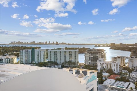 Copropriété à vendre à Miami Beach, Floride: 2 chambres, 119.84 m2 № 1324547 - photo 25