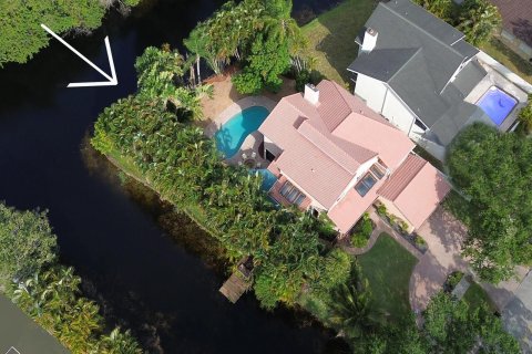 Casa en venta en Plantation, Florida, 5 dormitorios, 337.79 m2 № 1159491 - foto 3