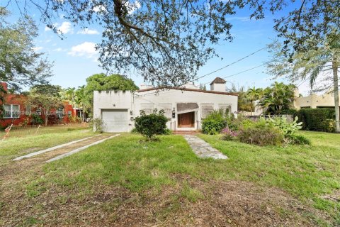 Villa ou maison à vendre à Biscayne Park, Floride: 4 chambres, 228.54 m2 № 1306377 - photo 2