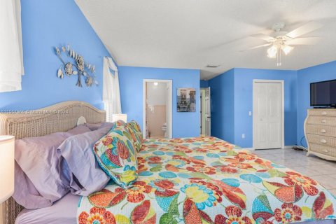 Casa en venta en Marathon, Florida, 5 dormitorios, 155.15 m2 № 1117284 - foto 29