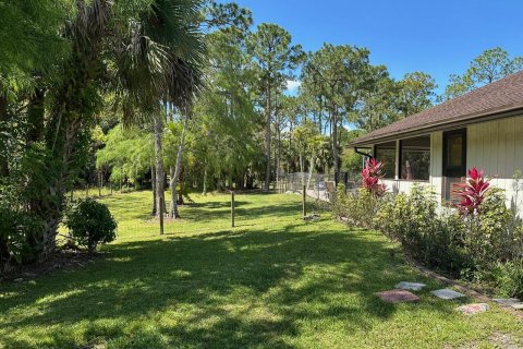 House in Jupiter, Florida 4 bedrooms, 212.28 sq.m. № 1161719 - photo 12