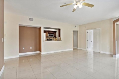 Condo in Orlando, Florida, 3 bedrooms  № 1139245 - photo 5