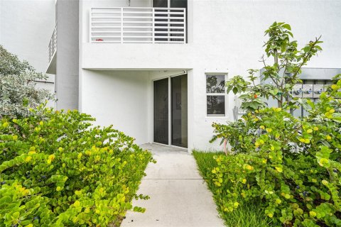 Townhouse in Homestead, Florida 2 bedrooms, 109.07 sq.m. № 1330100 - photo 29