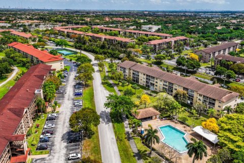 Copropriété à vendre à Pembroke Pines, Floride: 1 chambre, 97.08 m2 № 1096715 - photo 30