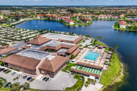 Copropriété à vendre à Pembroke Pines, Floride: 1 chambre, 97.08 m2 № 1096715 - photo 17