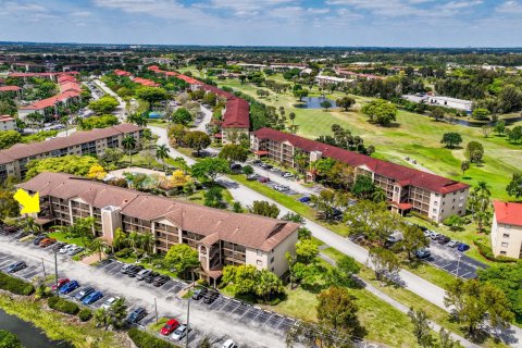 Condominio en venta en Pembroke Pines, Florida, 1 dormitorio, 97.08 m2 № 1096715 - foto 8