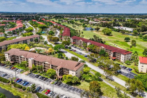 Condo in Pembroke Pines, Florida, 1 bedroom  № 1096715 - photo 4