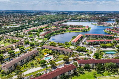 Condominio en venta en Pembroke Pines, Florida, 1 dormitorio, 97.08 m2 № 1096715 - foto 20