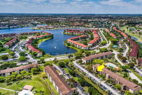 Condominio en venta en Pembroke Pines, Florida, 1 dormitorio, 97.08 m2 № 1096715 - foto 7