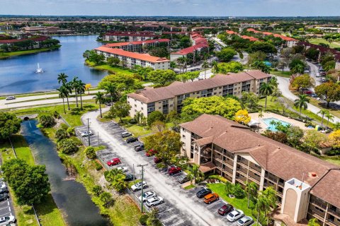 Copropriété à vendre à Pembroke Pines, Floride: 1 chambre, 97.08 m2 № 1096715 - photo 23