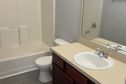 Condo in Jacksonville, Florida, 2 bedrooms  № 887237 - photo 16